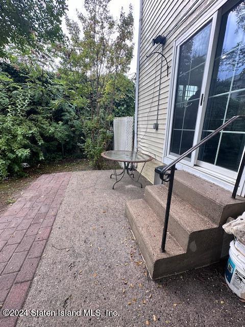 20 Dreyer Avenue, B