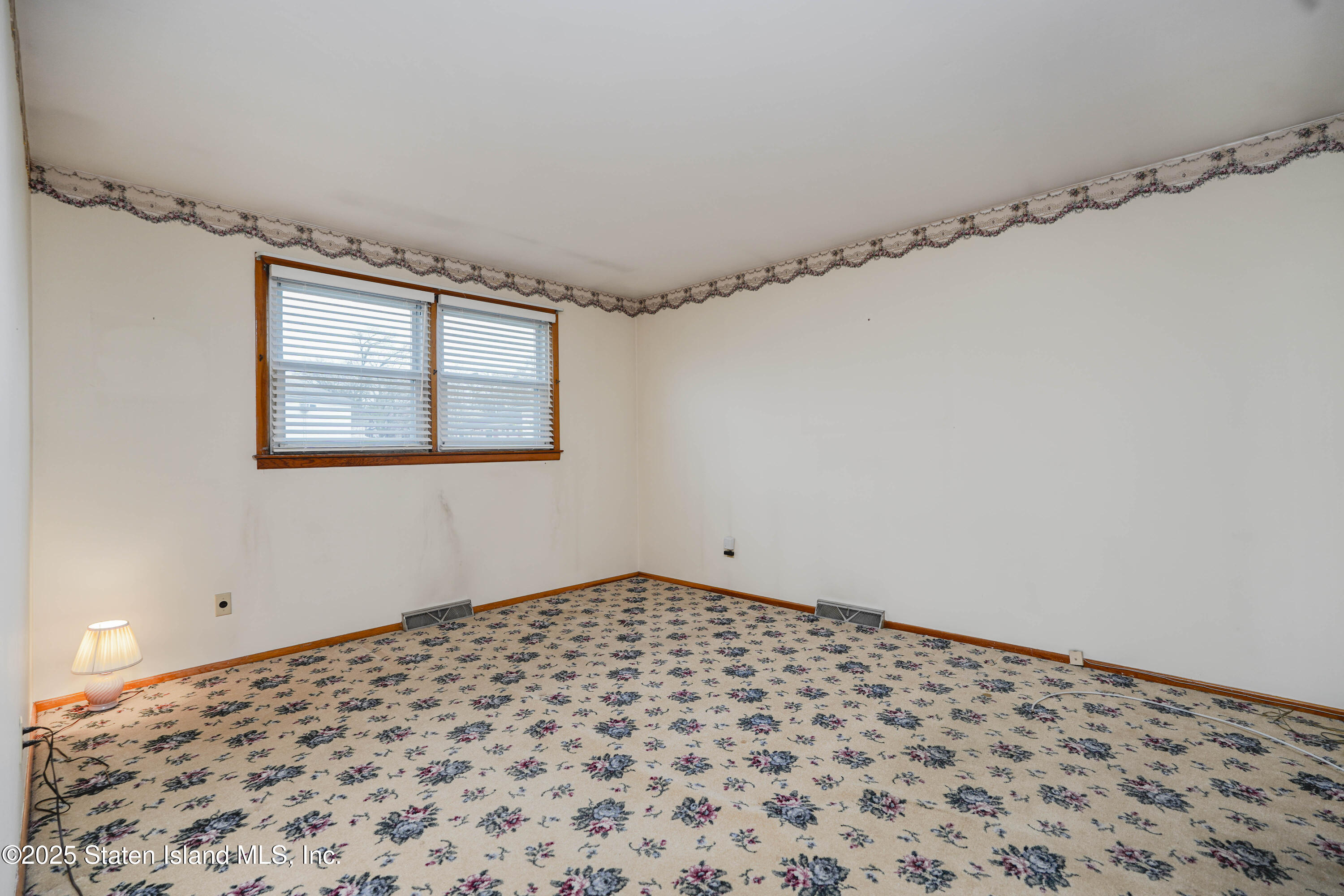 531 Jewett Avenue