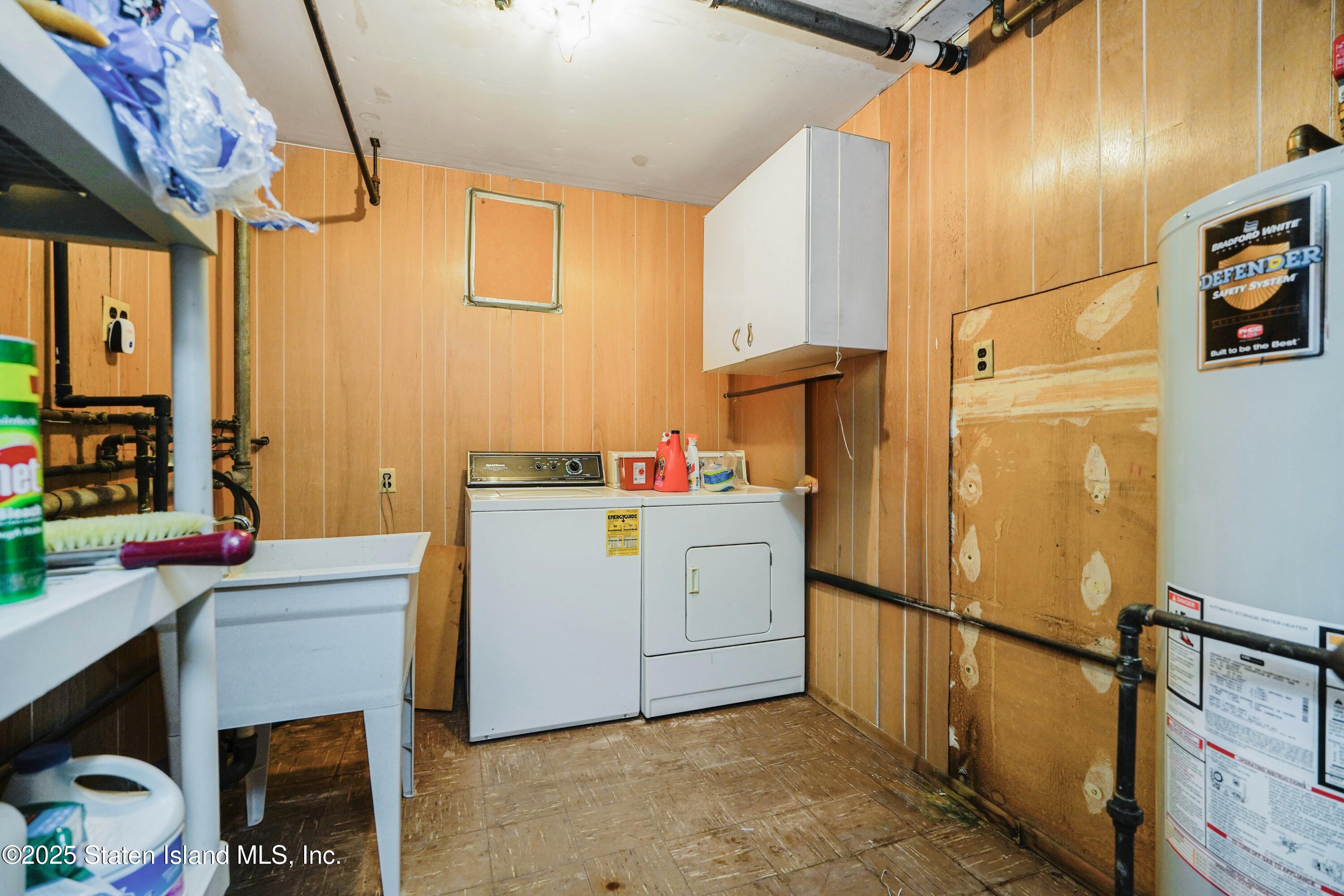 531 Jewett Avenue
