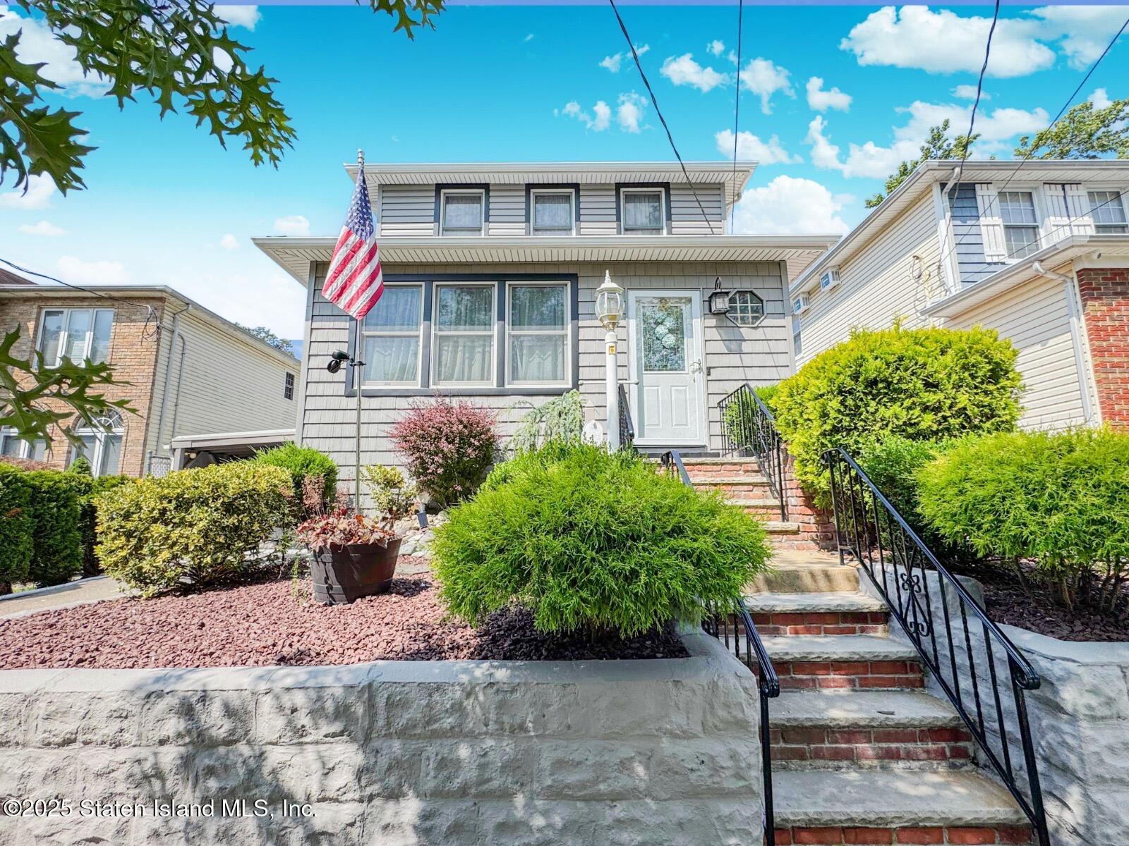 434 Yetman Avenue