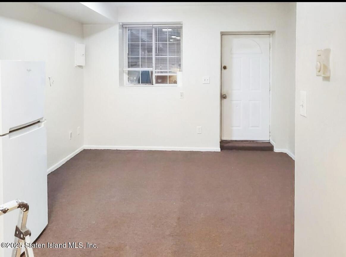 10 Noah Court, 1