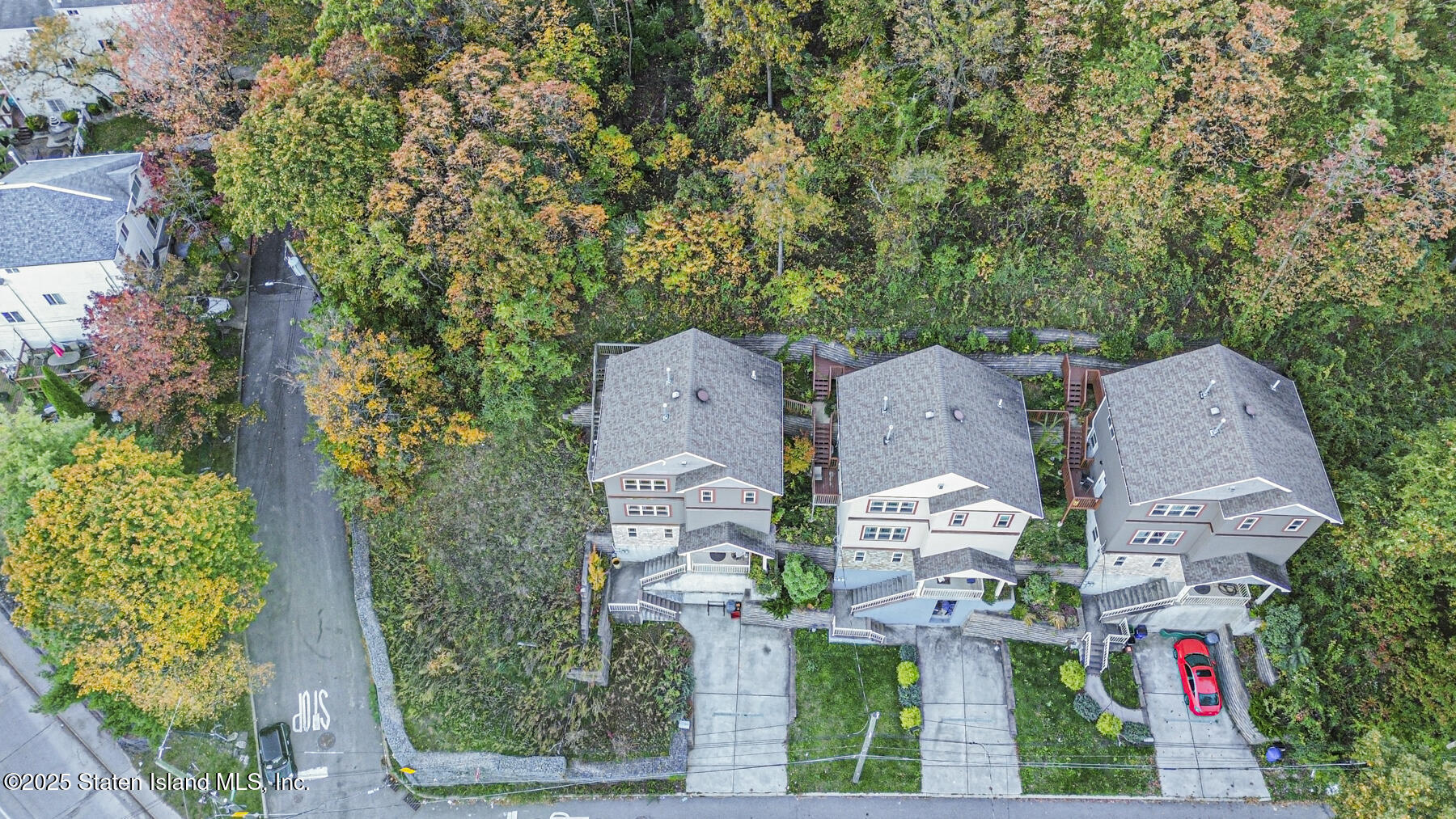 10 Wandel Avenue