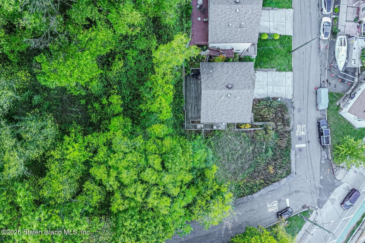 10 Wandel Avenue