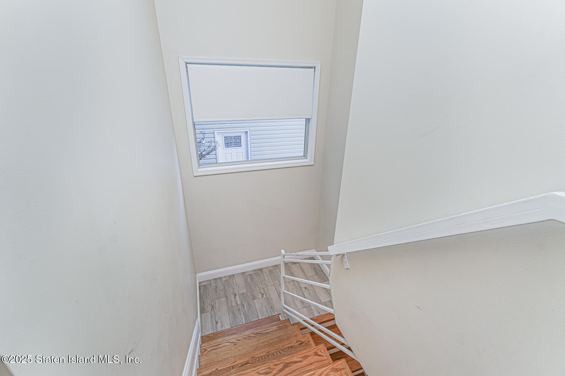10 Wandel Avenue