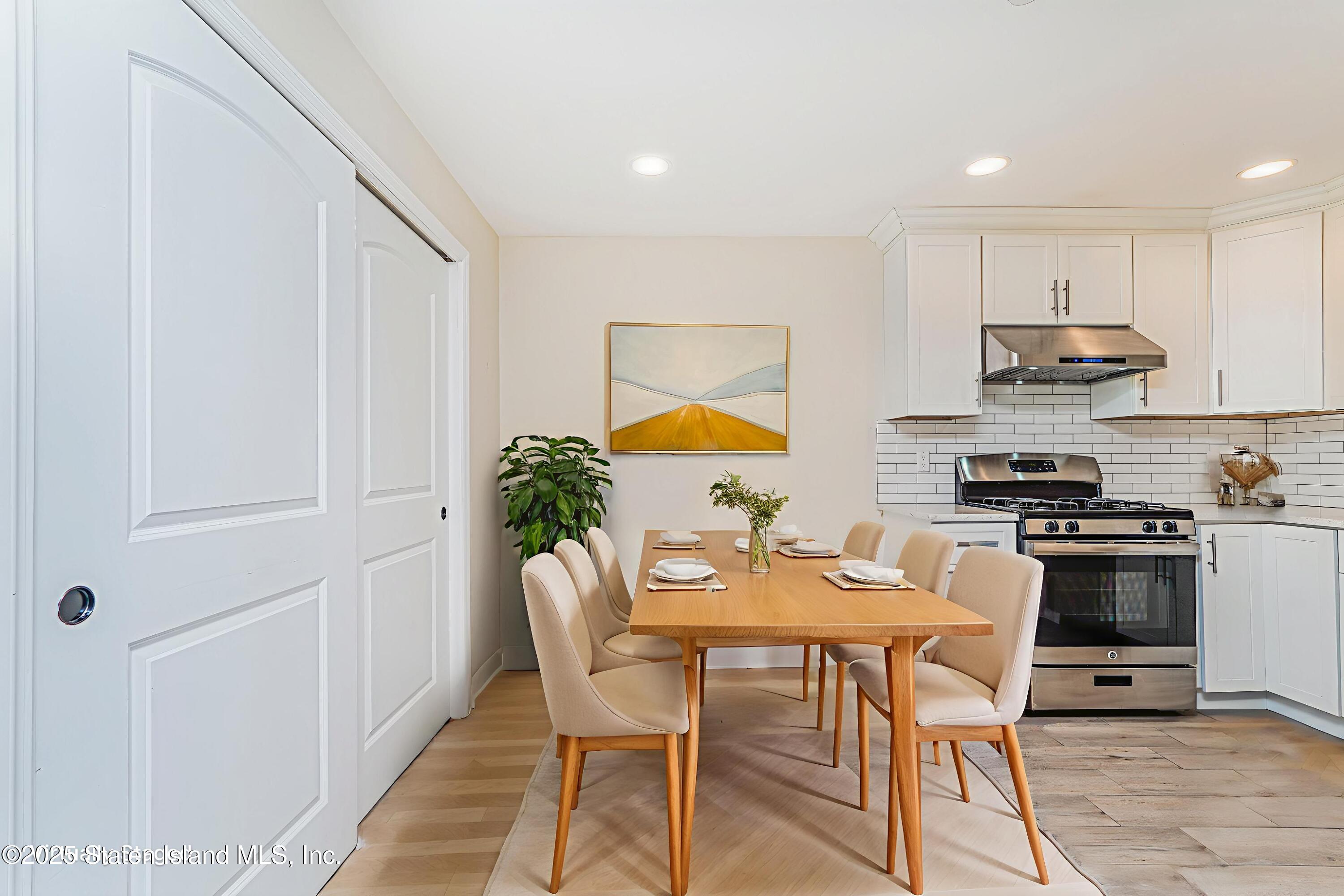 10 Wandel Avenue