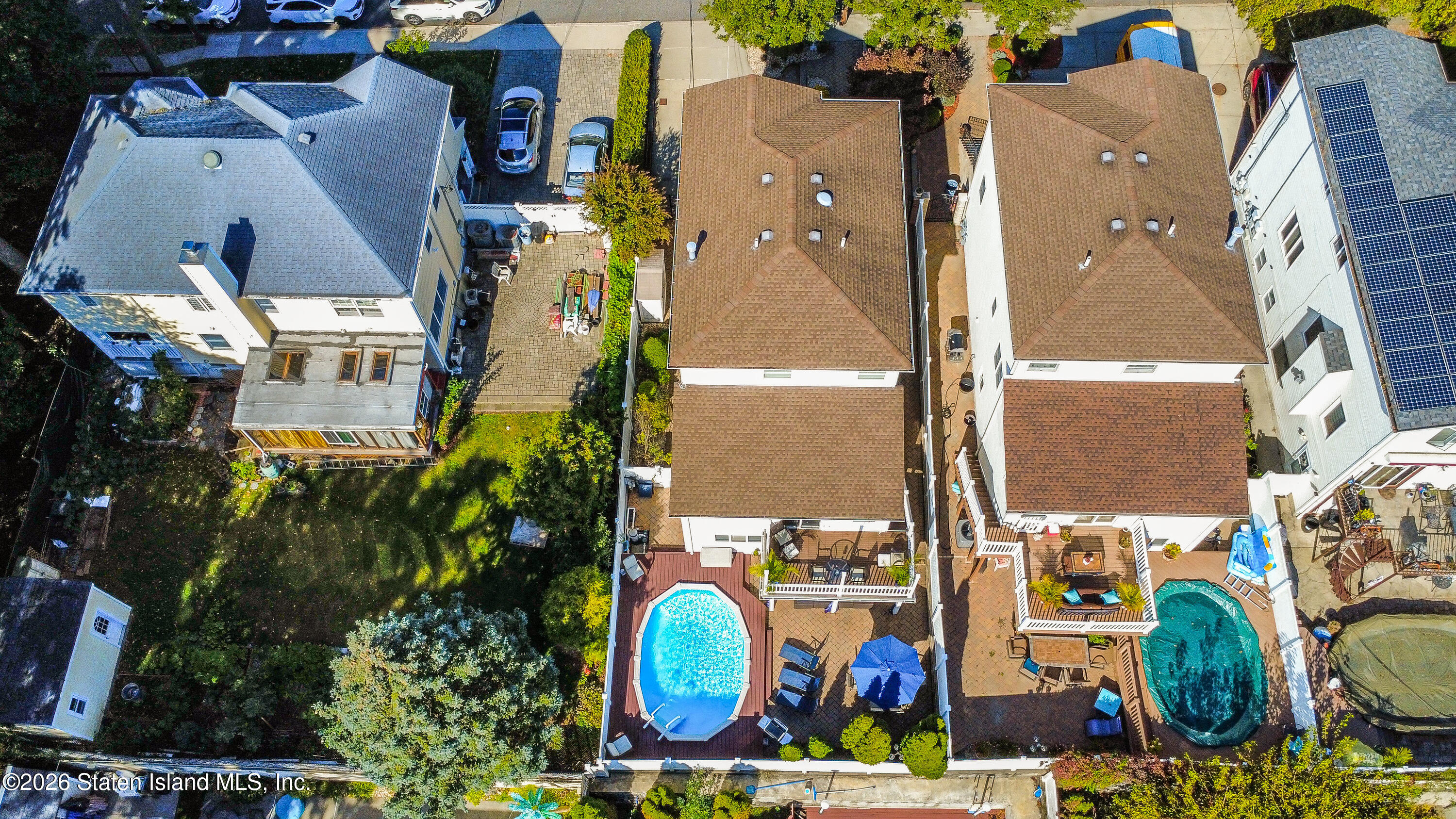 572 Drumgoole Road E