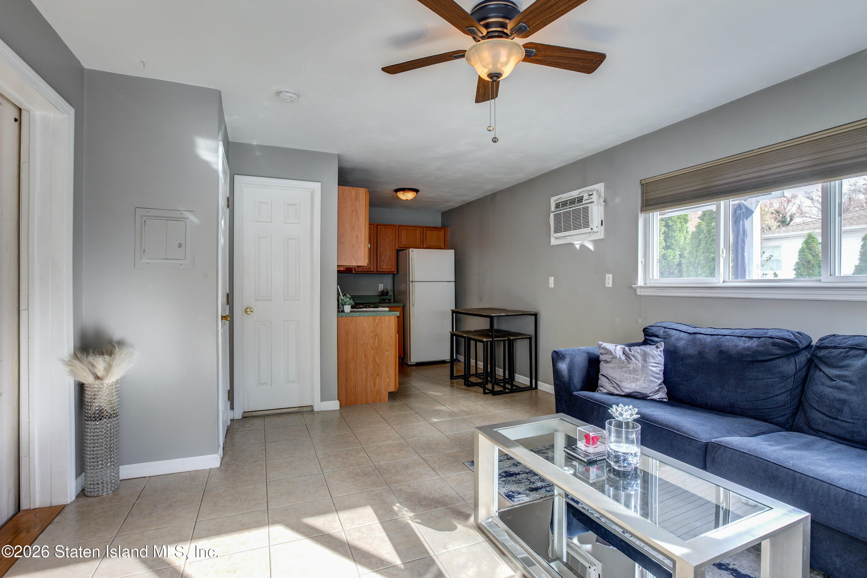 572 Drumgoole Road E