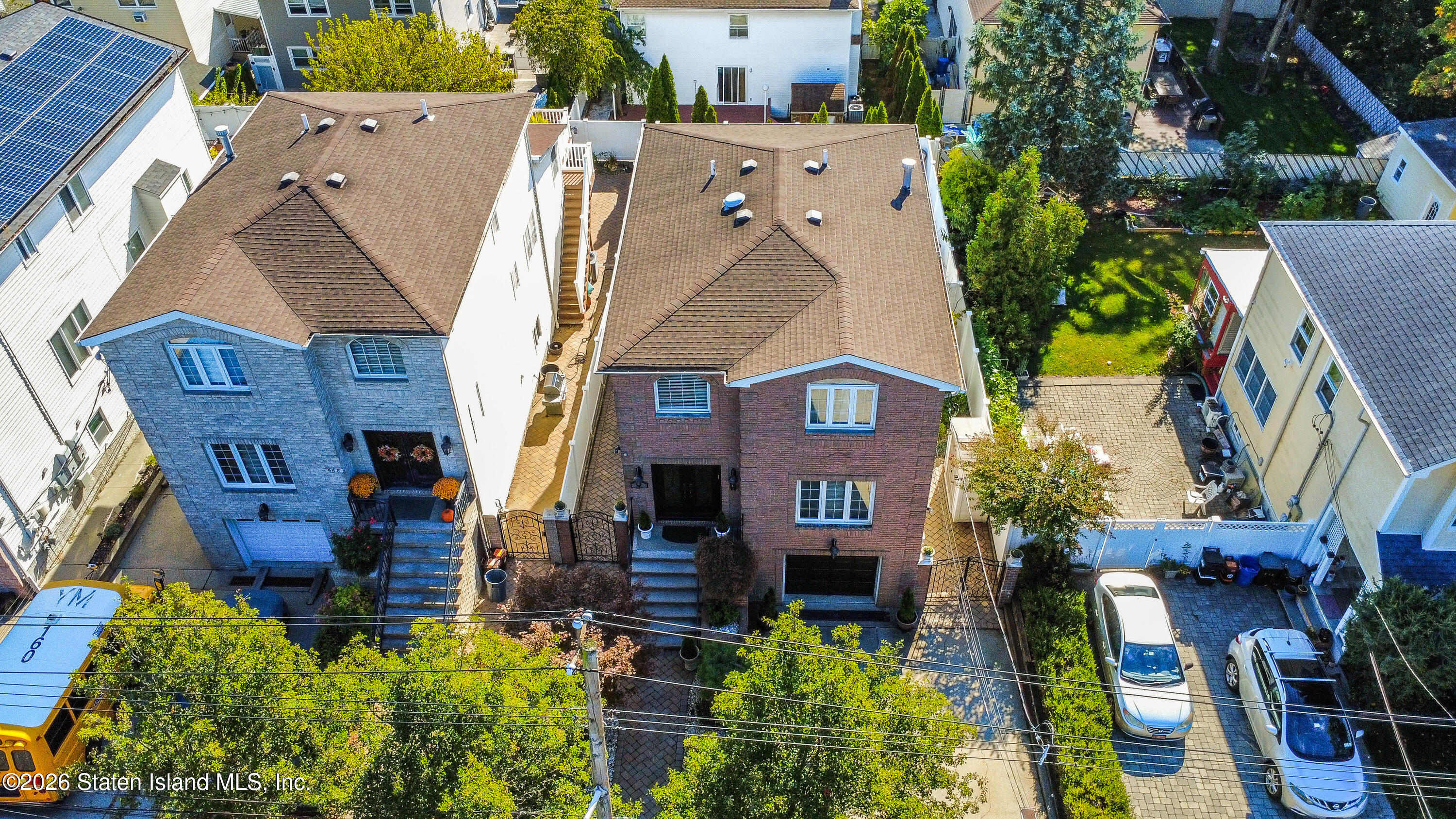 572 Drumgoole Road E
