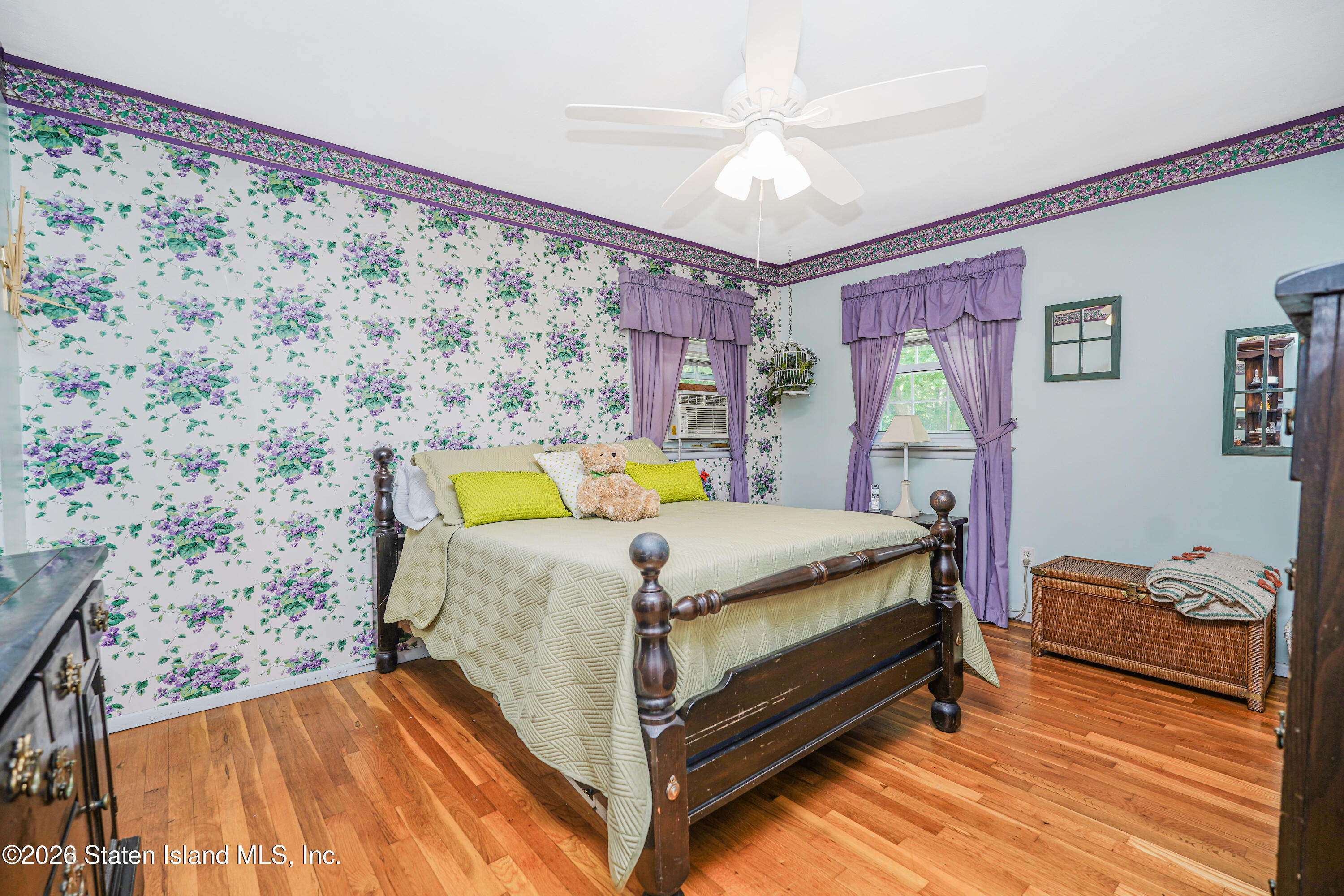 256 Richard Avenue
