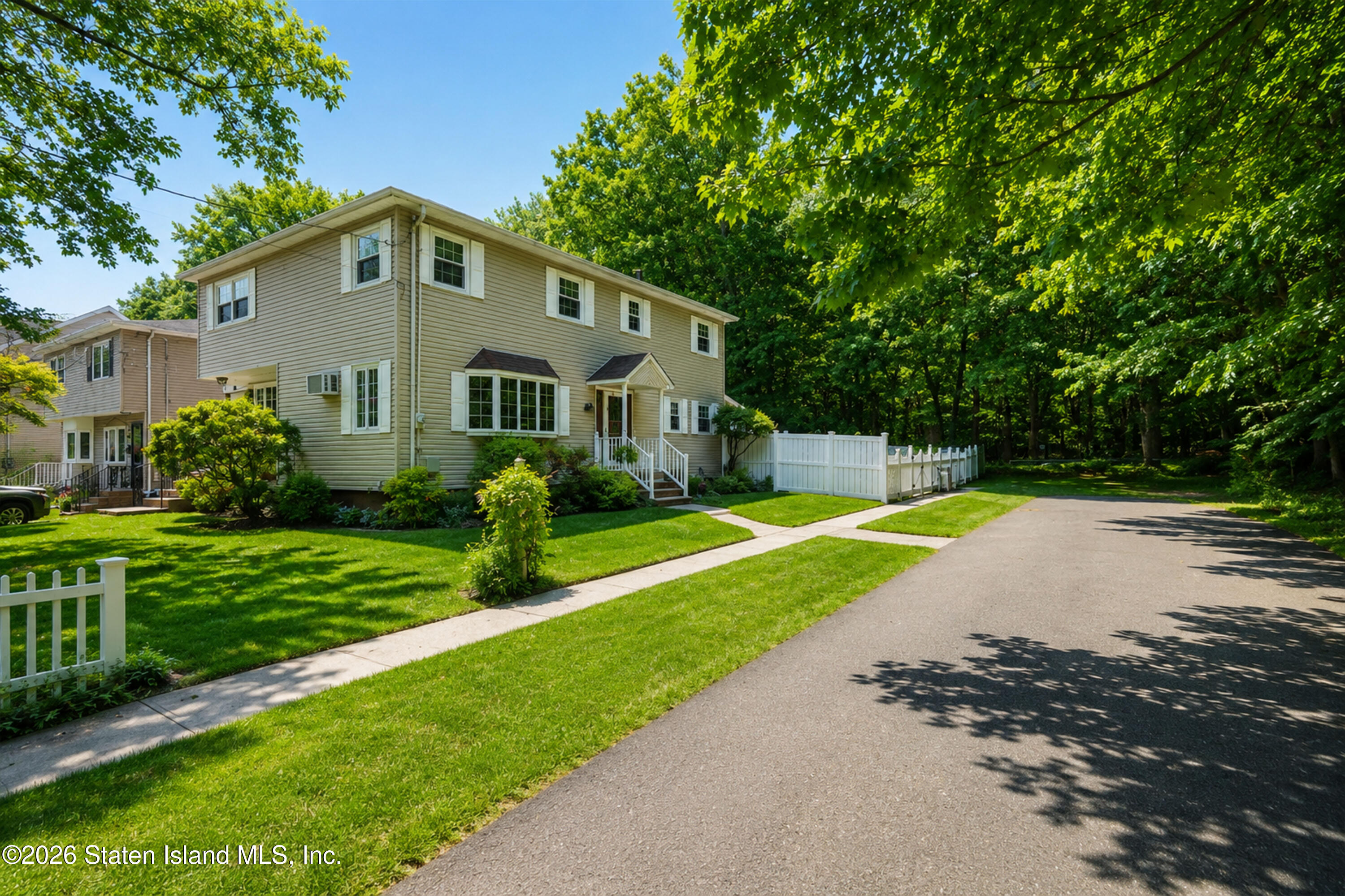 256 Richard Avenue