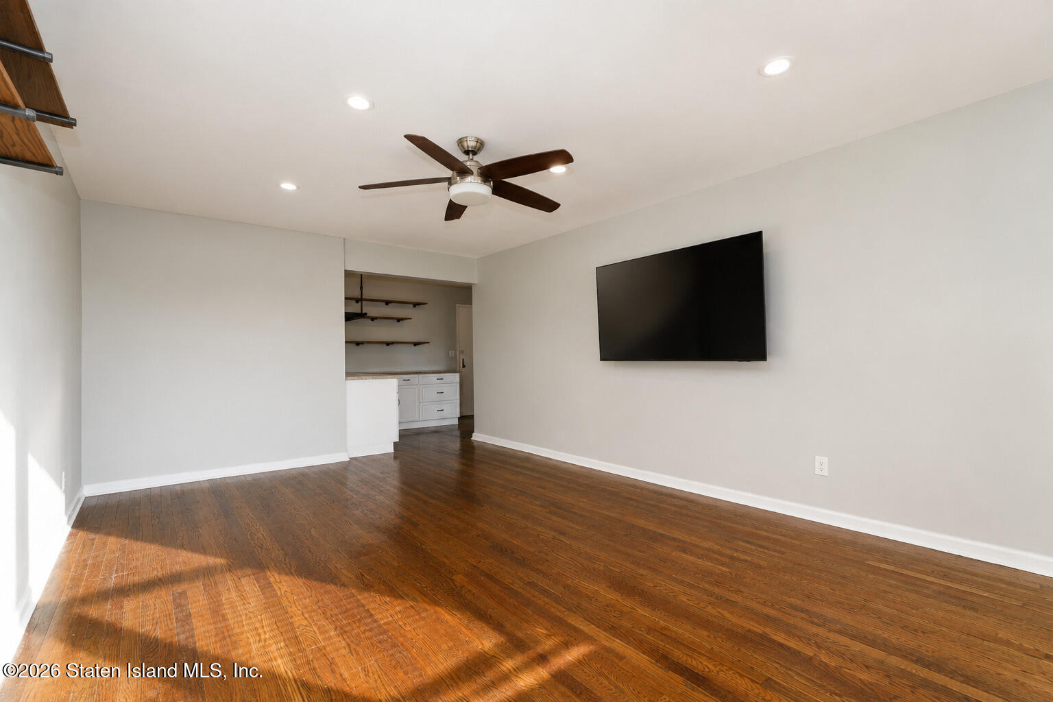 100 Colfax Avenue 7g