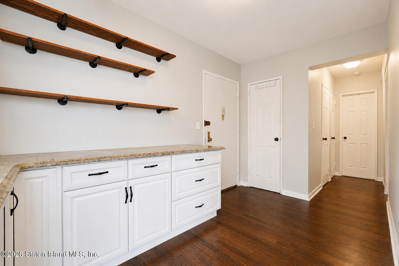 100 Colfax Avenue 7g