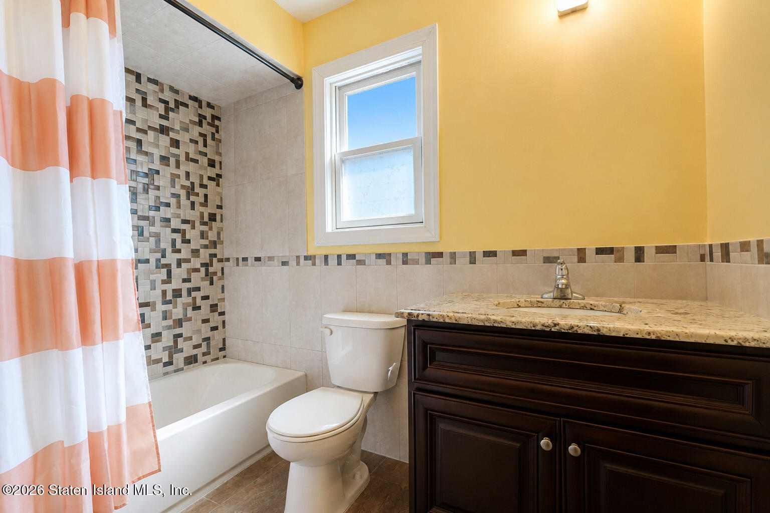 246 Detroit Avenue