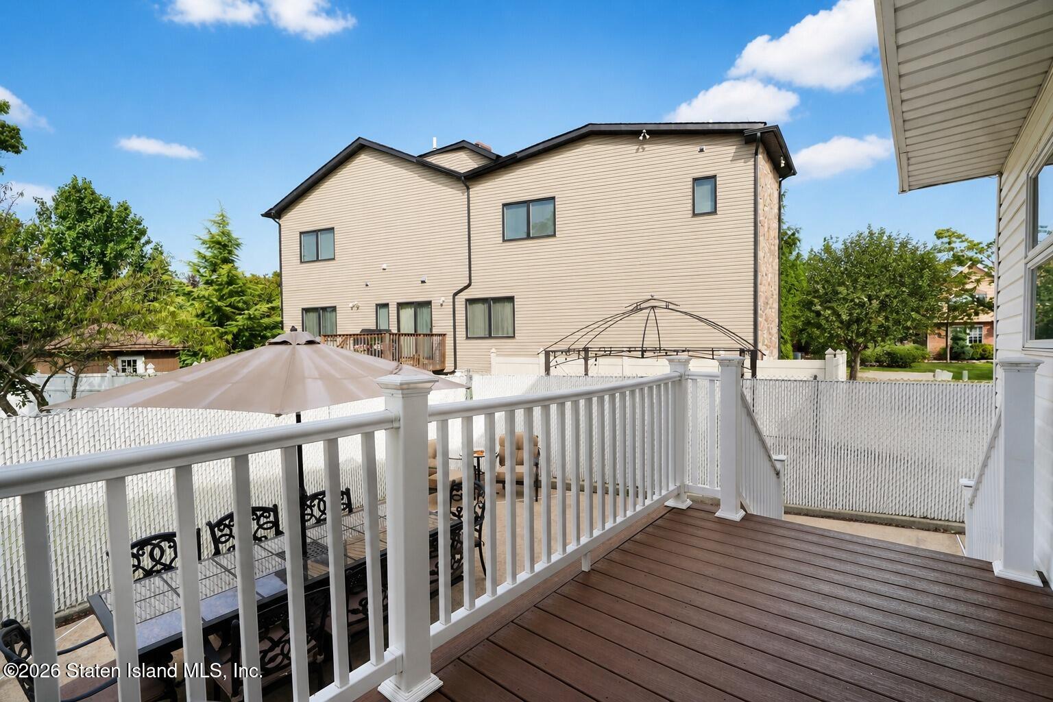 4 Clearmont Avenue