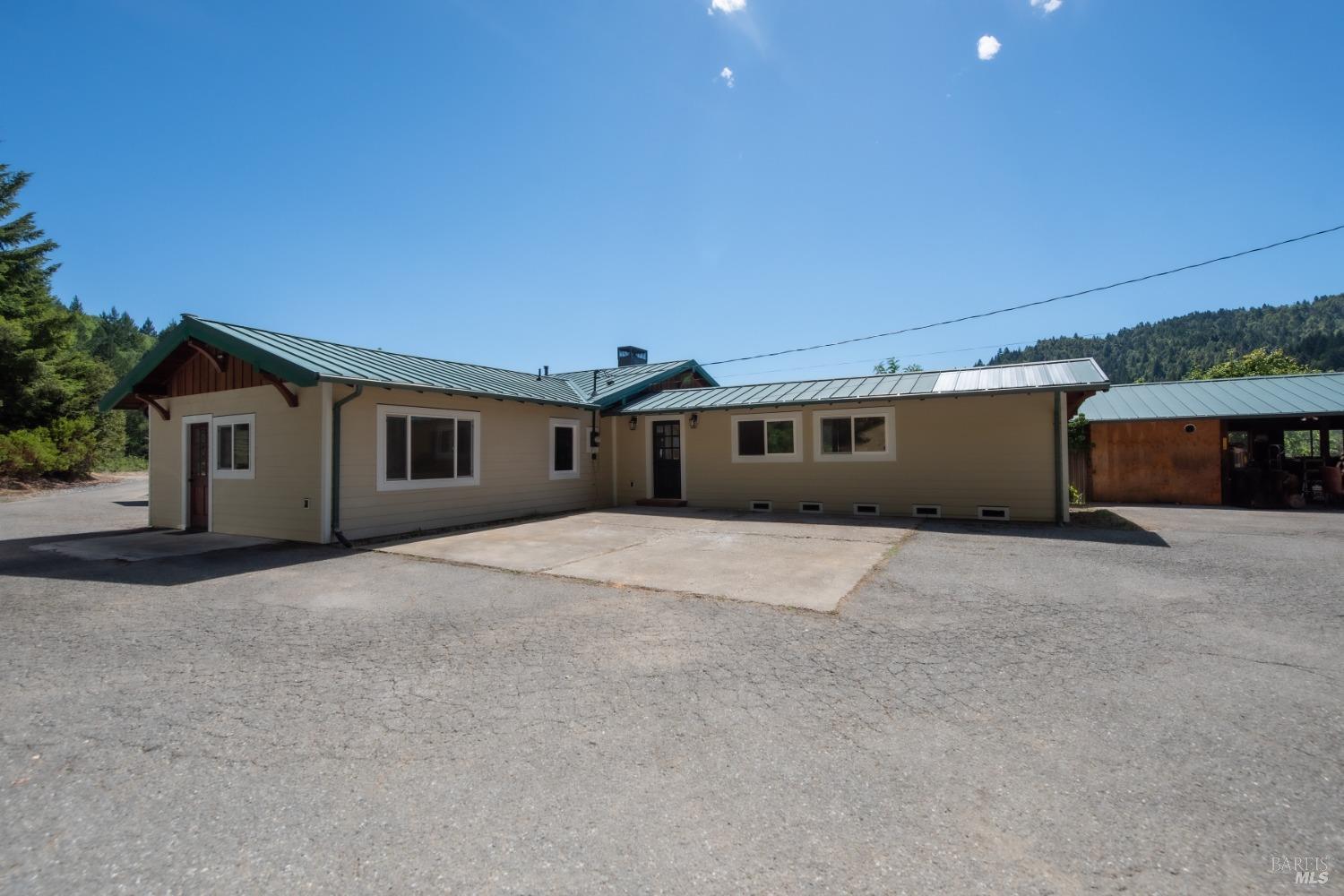 13500 Branscomb Rd