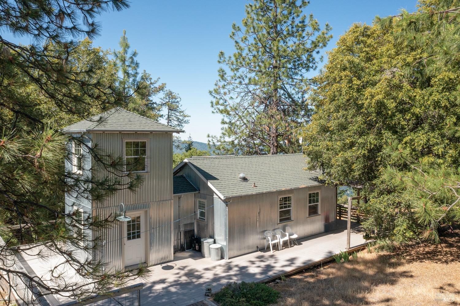60961 Bell Springs Rd