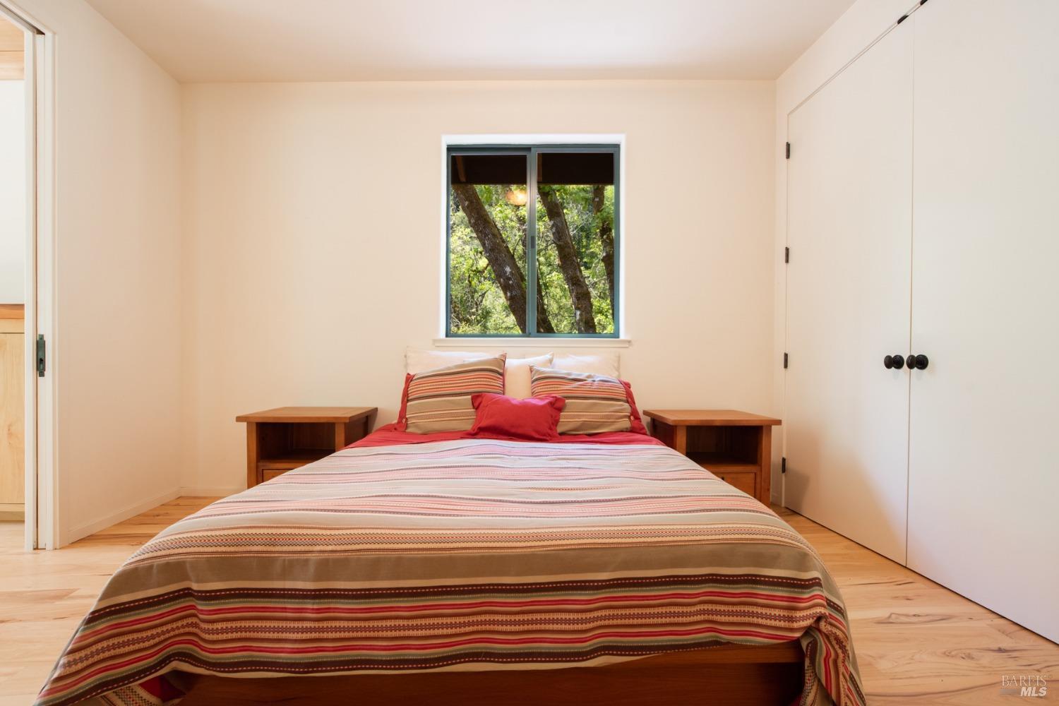 16300-16333 Yerba Santa Rd