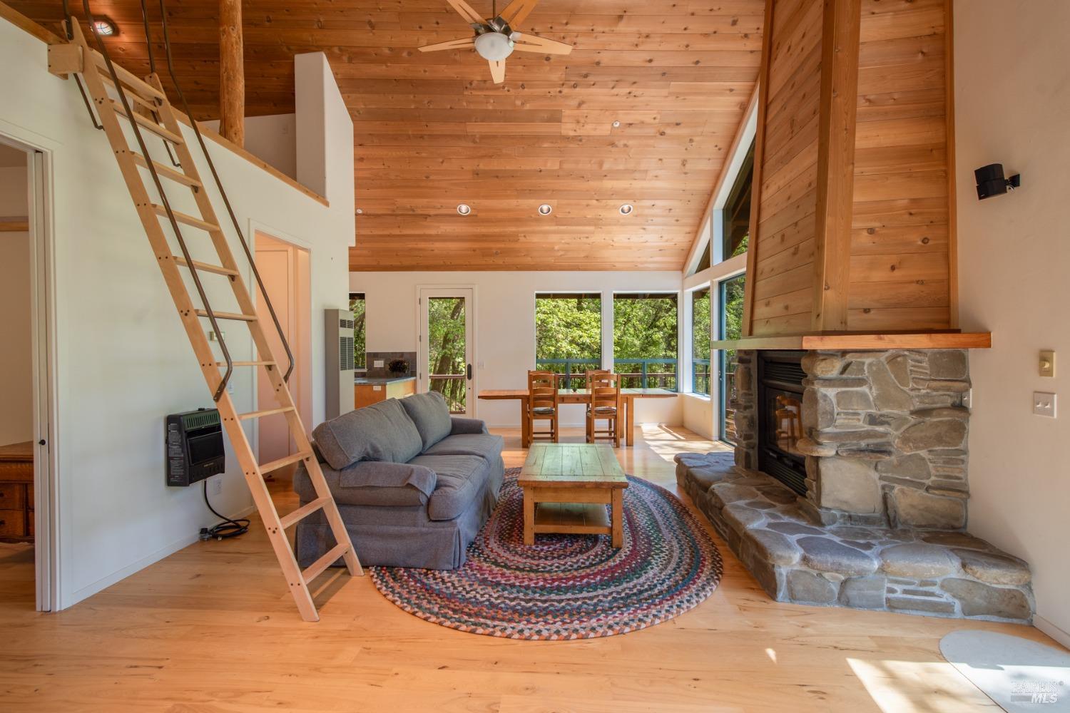 16300-16333 Yerba Santa Rd