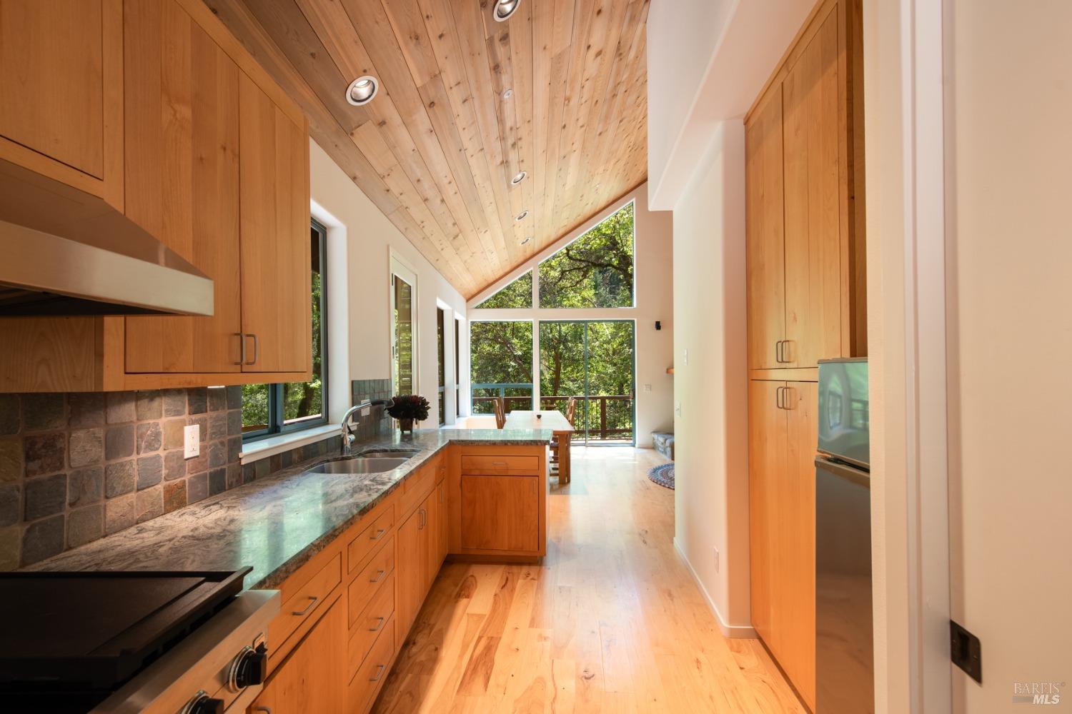 16300-16333 Yerba Santa Rd