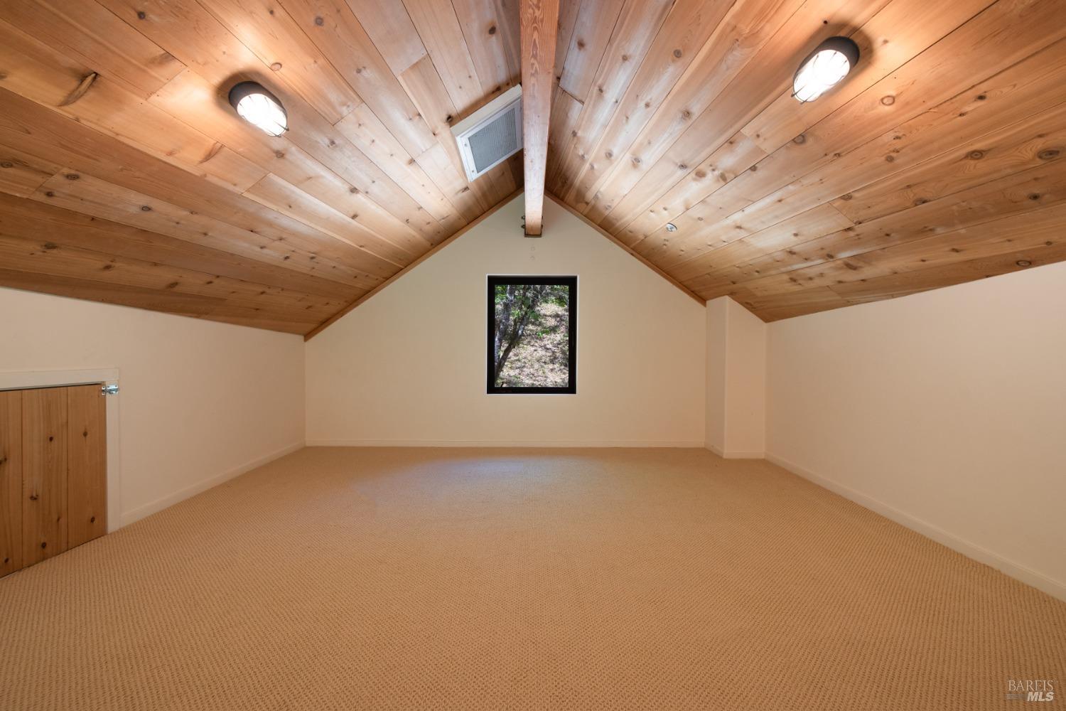 16300-16333 Yerba Santa Rd