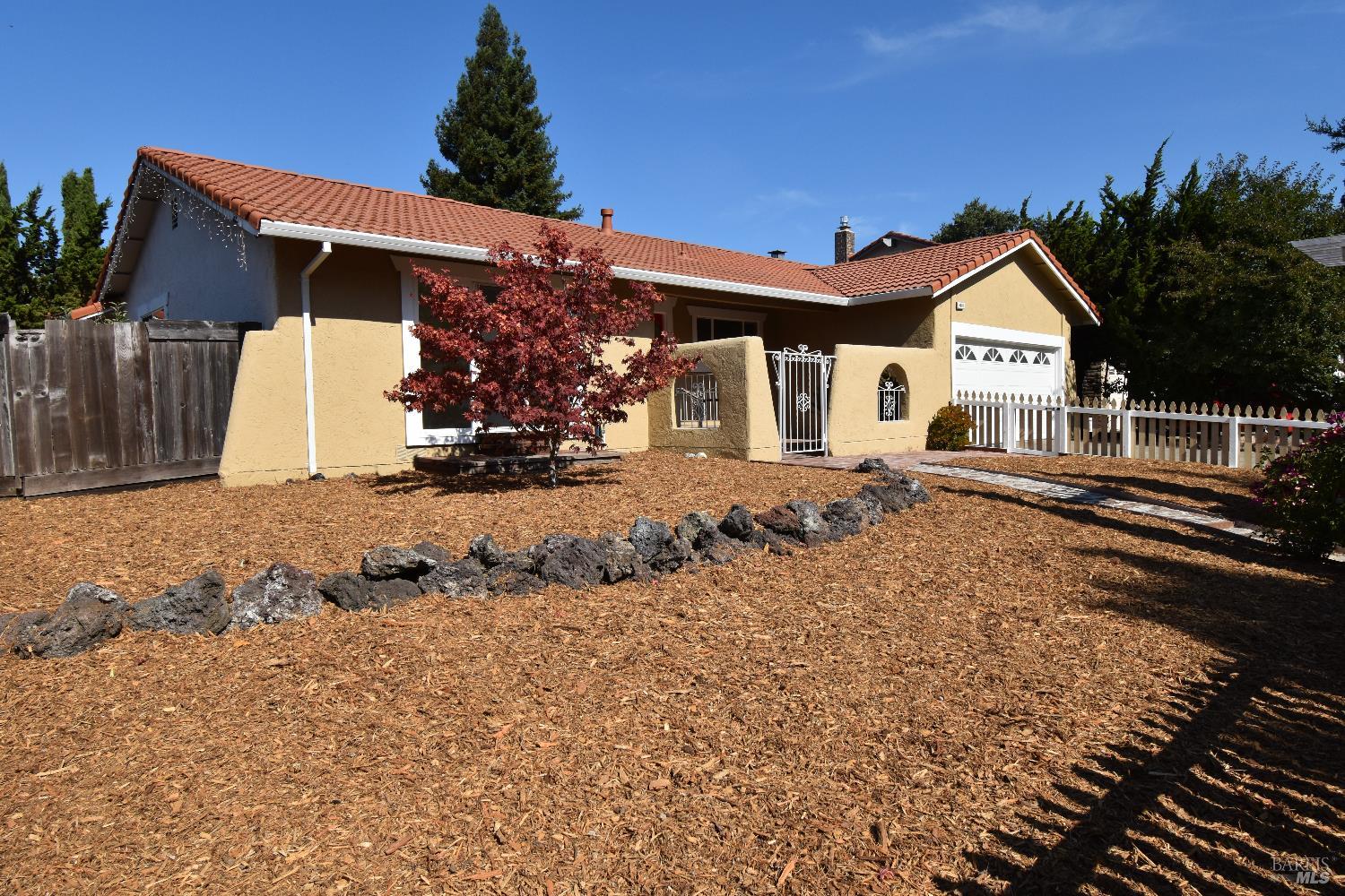 6061 Della Court