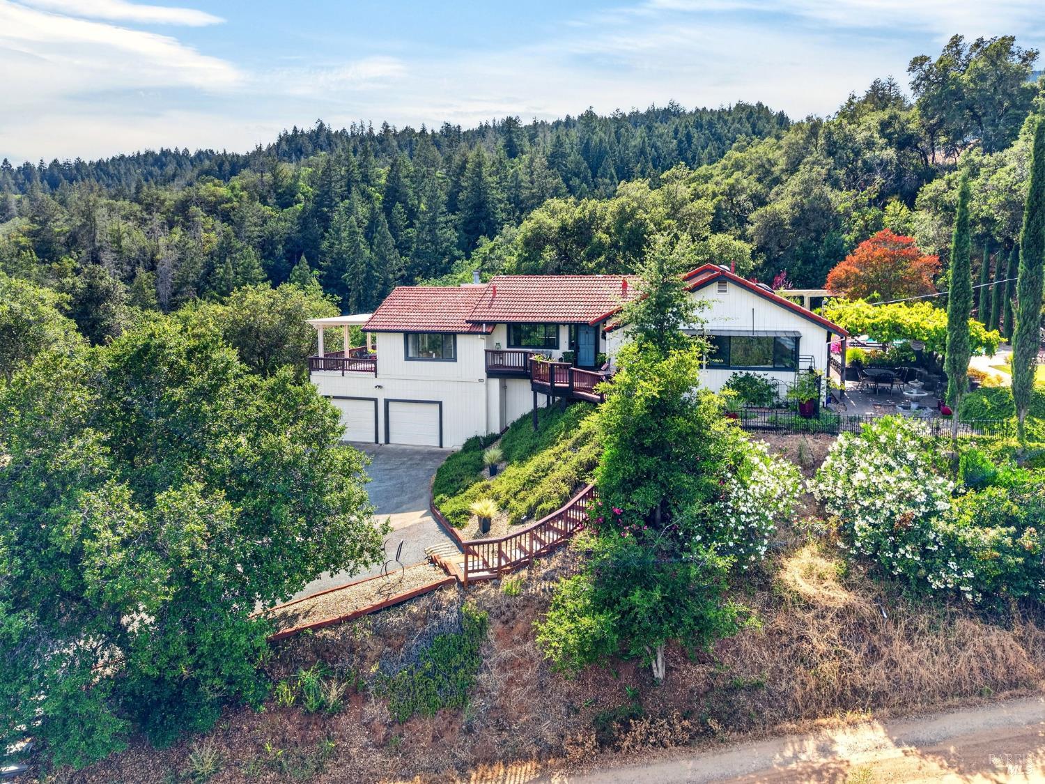 275 Kerry Lane