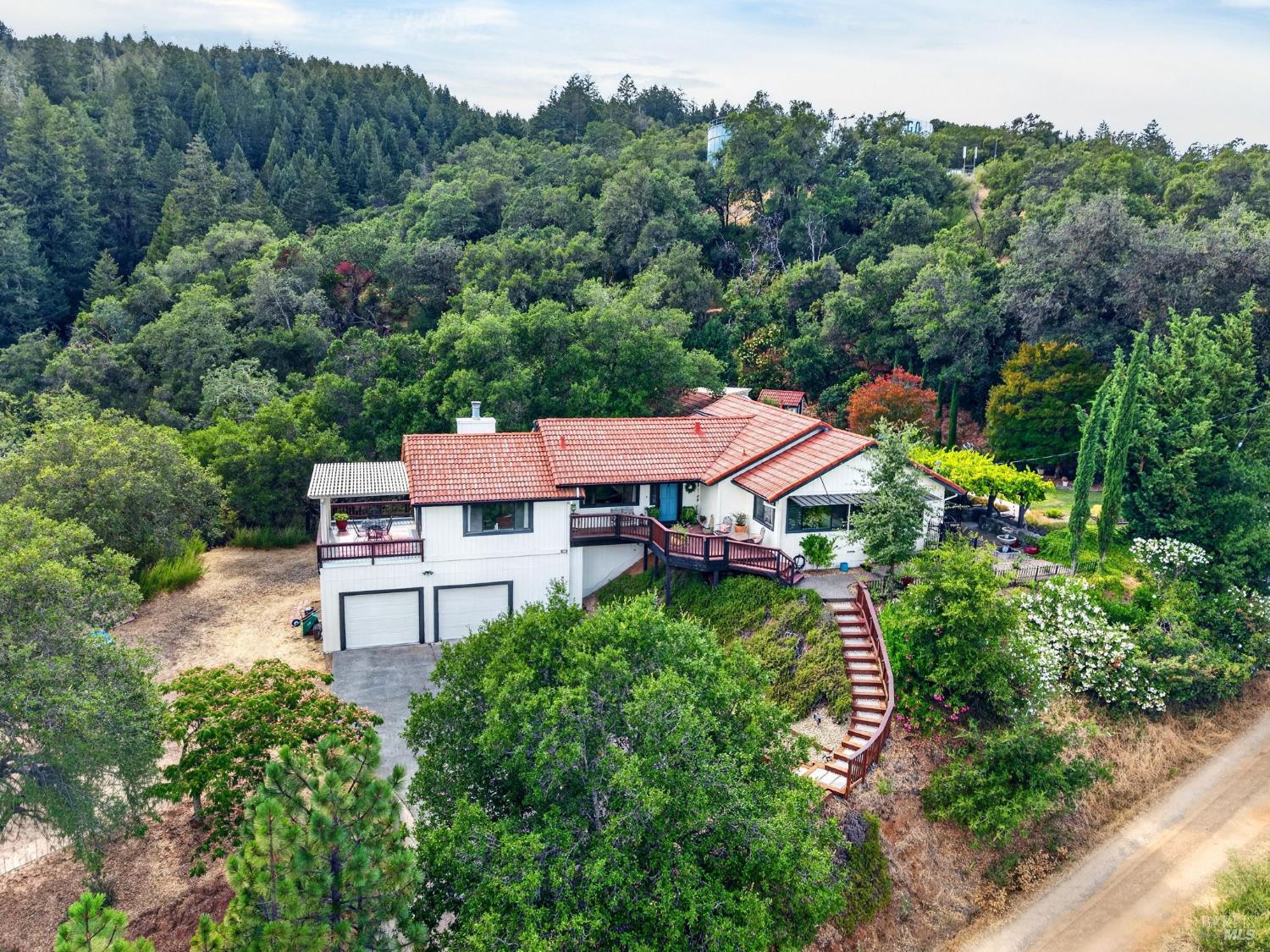 275 Kerry Lane