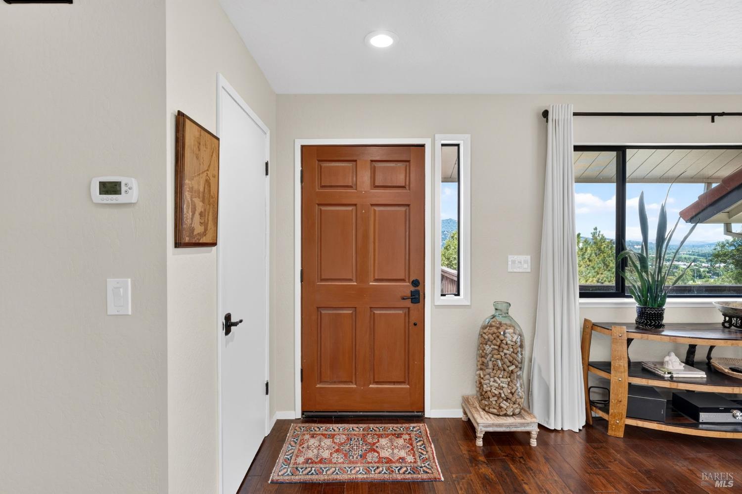 275 Kerry Lane