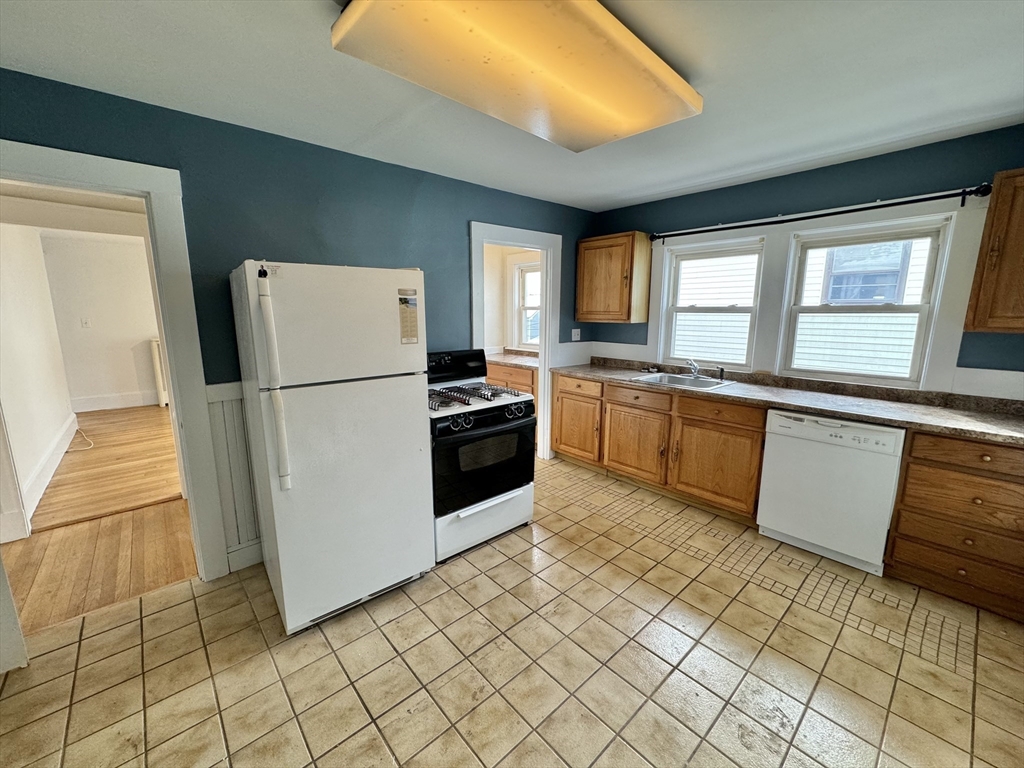 100 Edenfield Ave # A