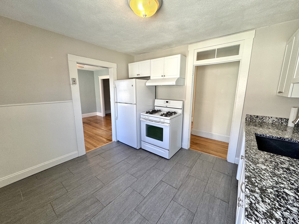 241 White St # 1