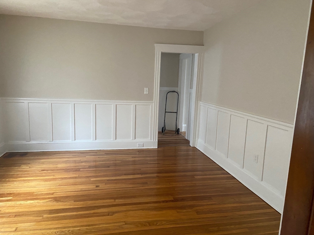 39-41 Upland Rd # 1