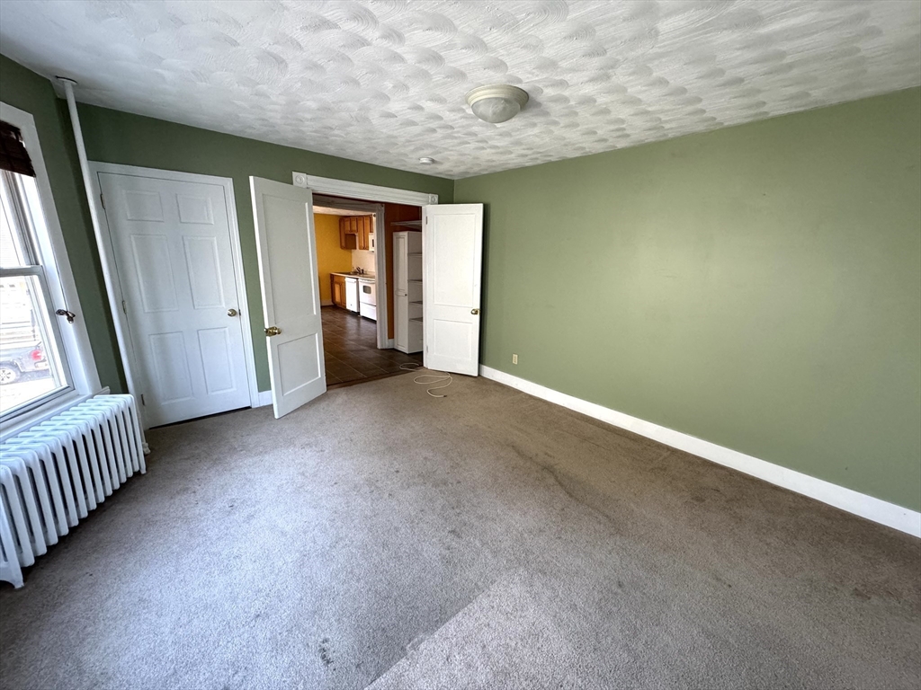 16 Cross St # 1