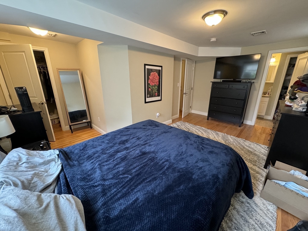 159 Summer St # 3