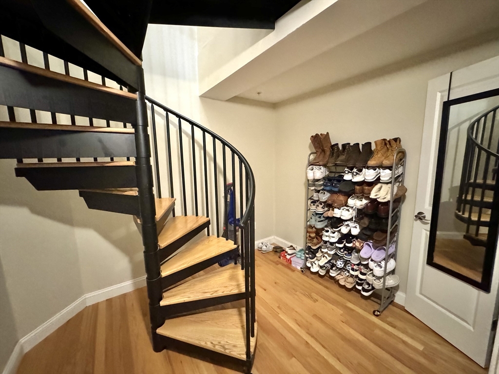 159 Summer St # 3
