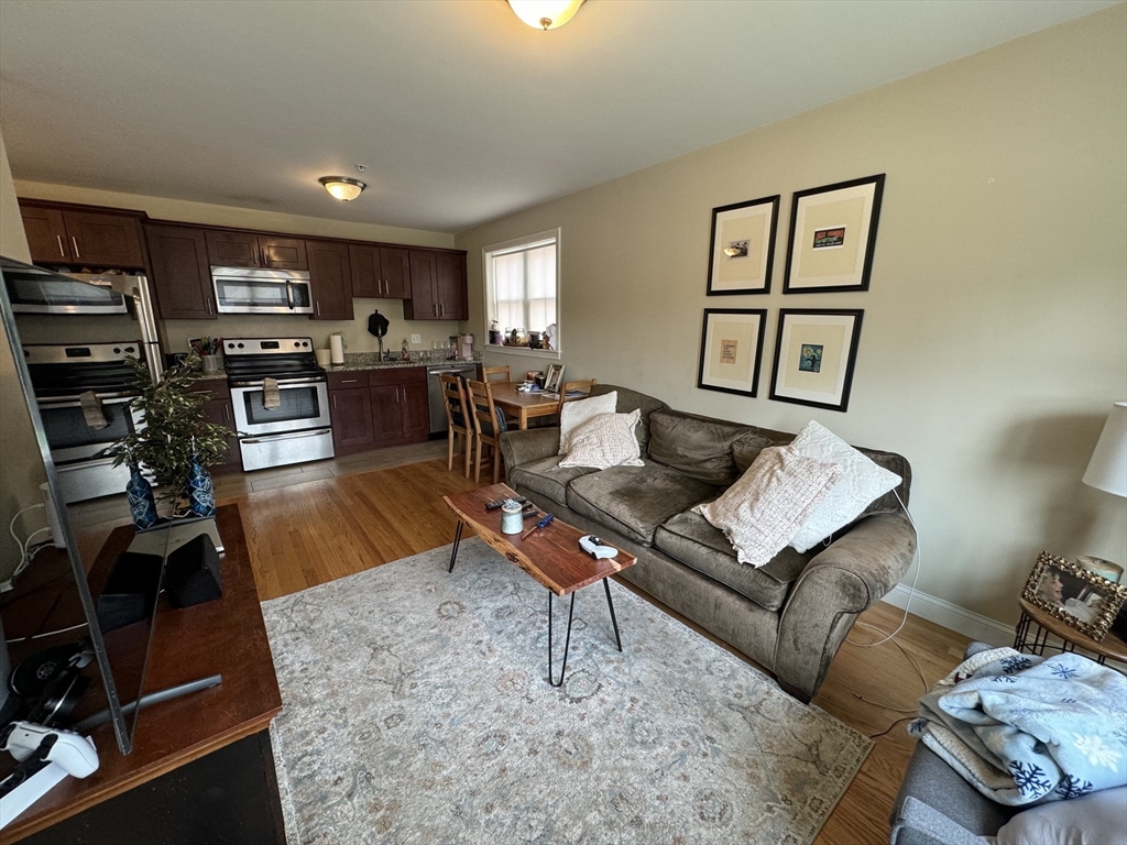 159 Summer St # 3