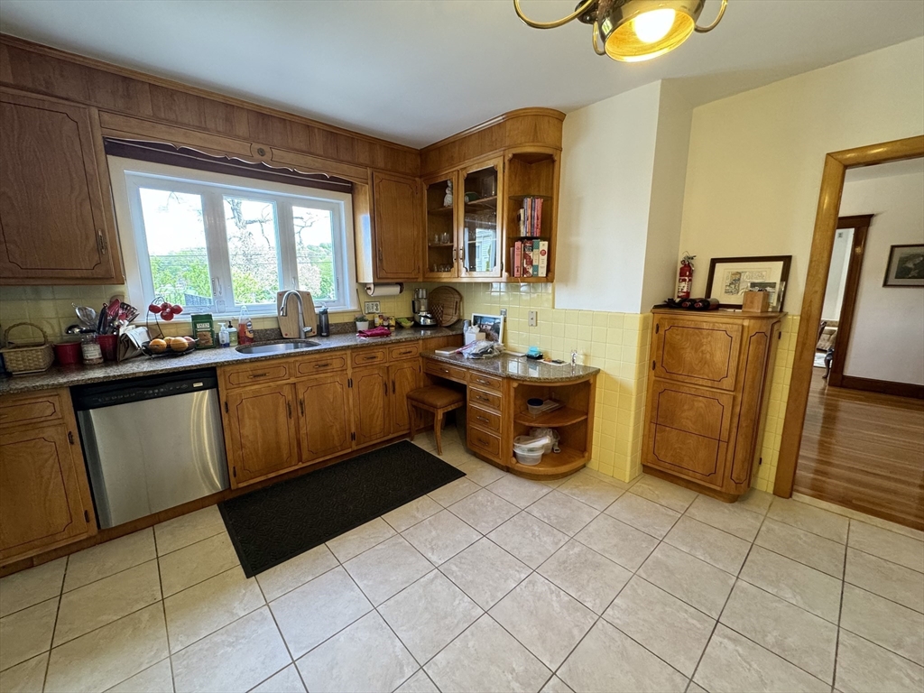 5 Westchester Rd # 5