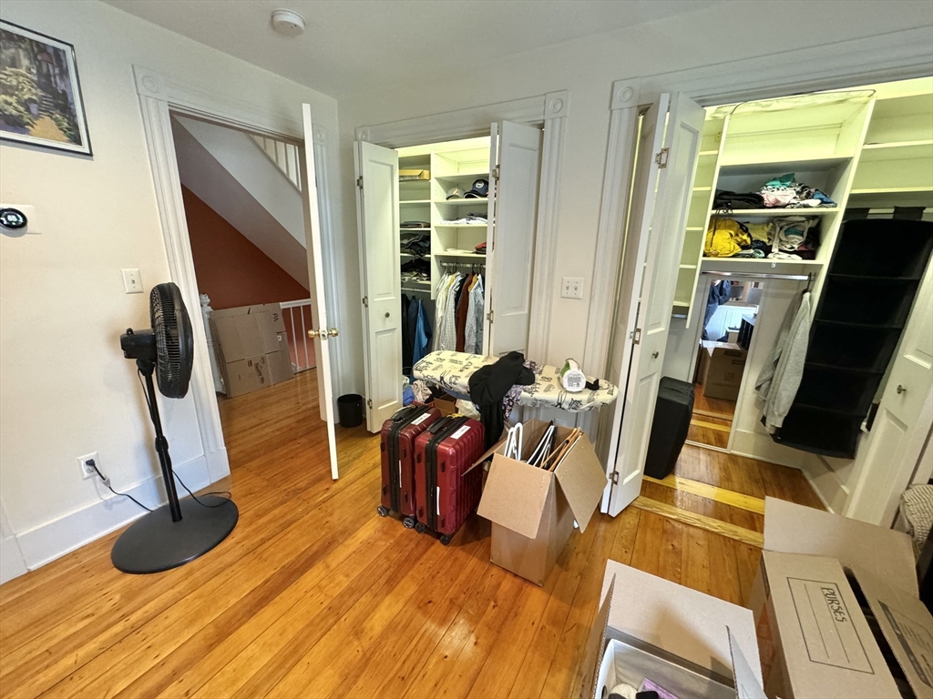 54 Capitol St # 1