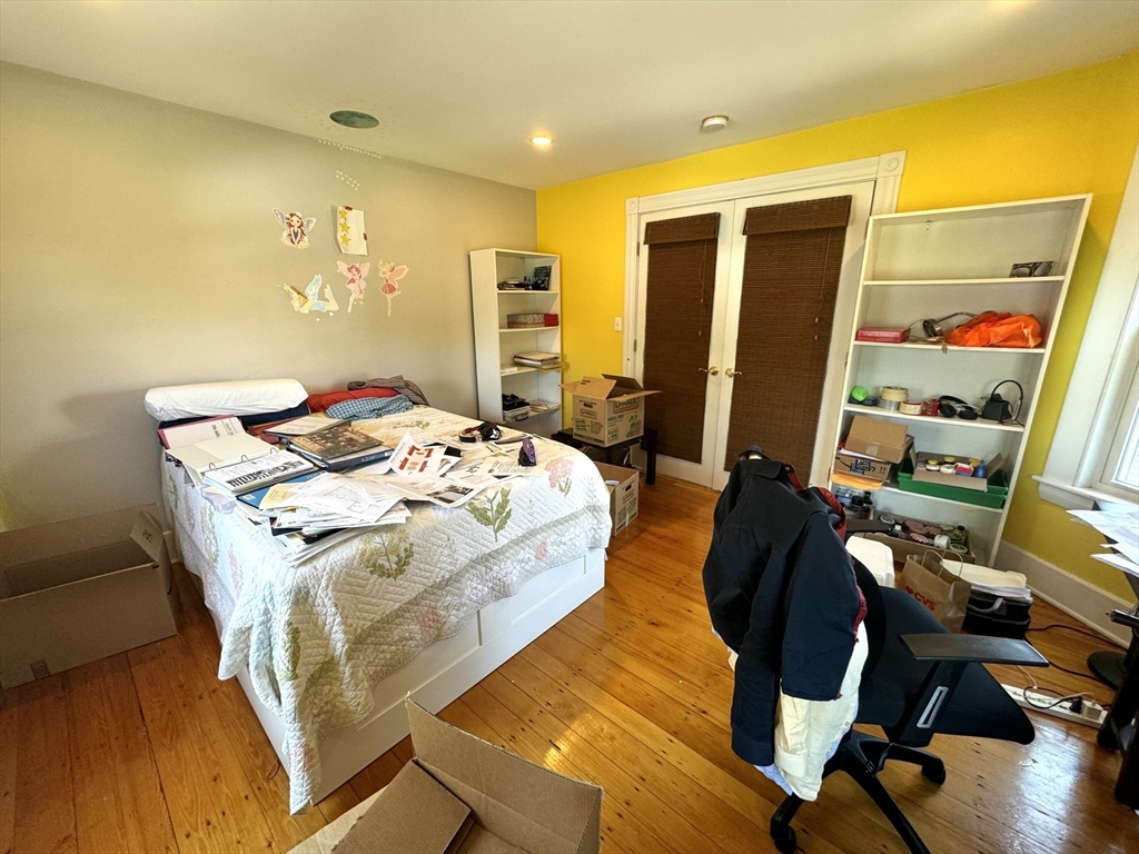 54 Capitol St # 1