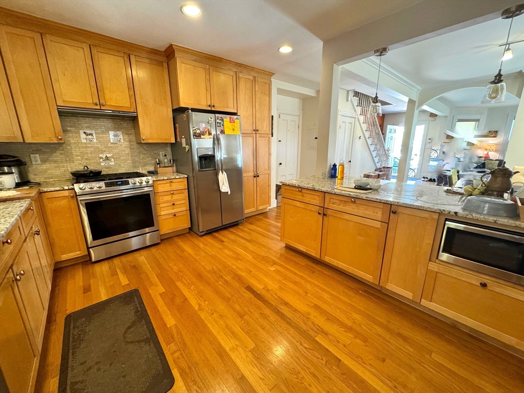 54 Capitol St # 1
