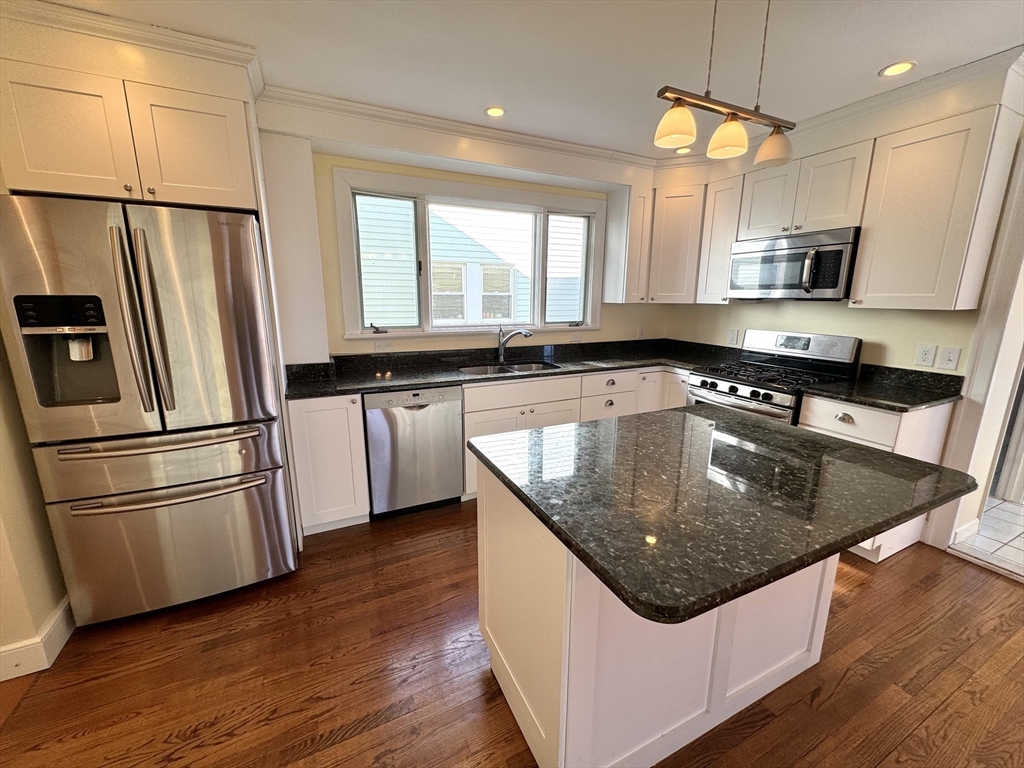 147 Lexington St # 1
