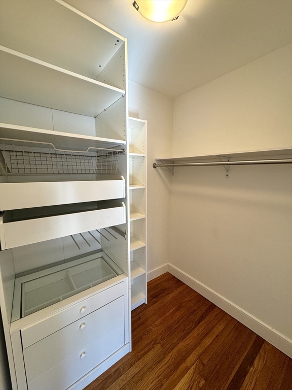 147 Lexington St # 1