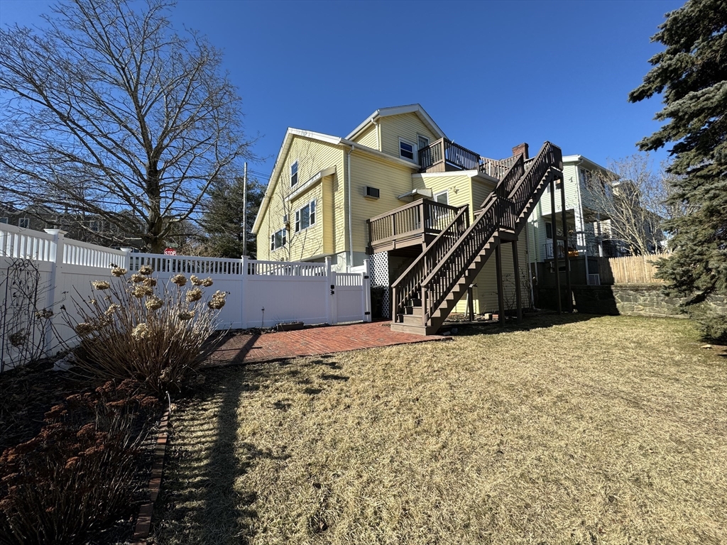 147 Lexington St # 1