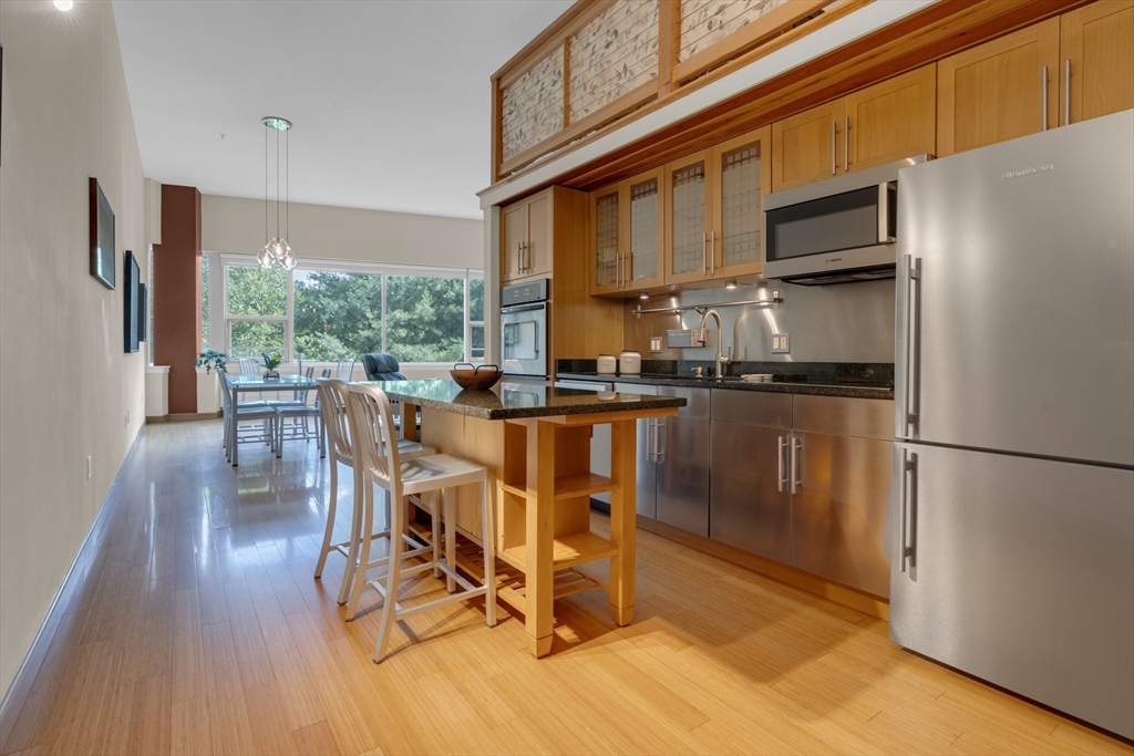 290 Pleasant St # 309