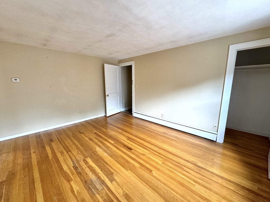 17 Aldrich Rd # 2