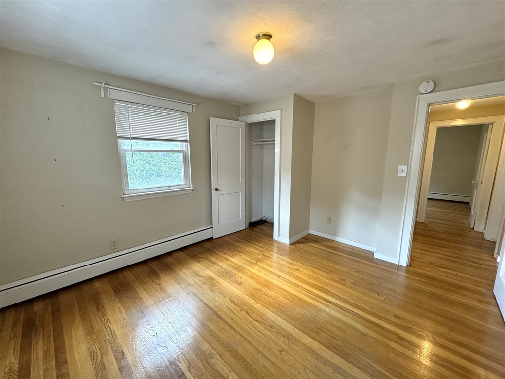 17 Aldrich Rd # 2