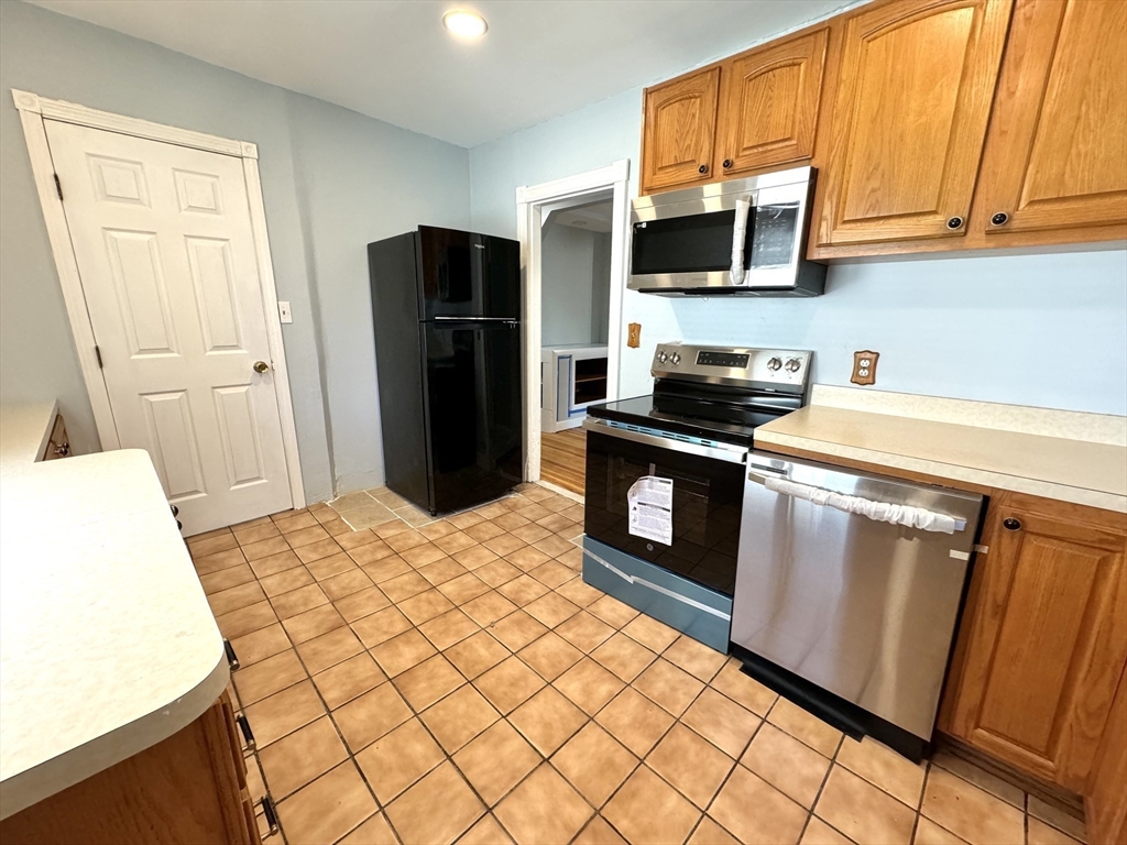 192 Pearl St # 2