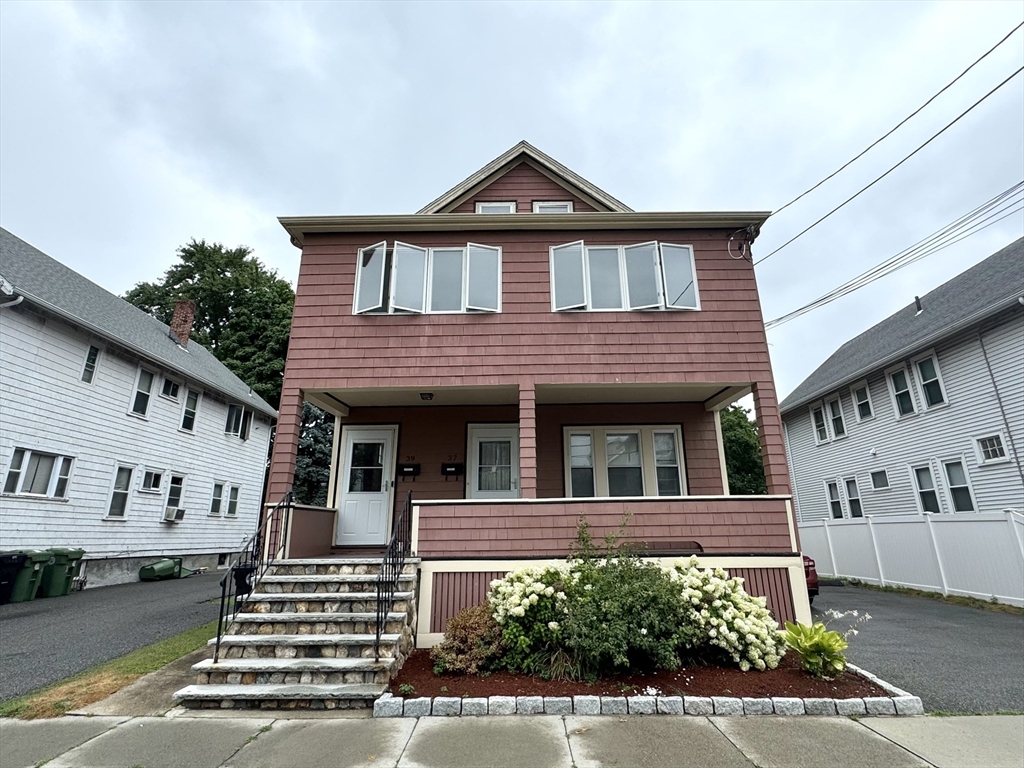 37 Keenan St # 1