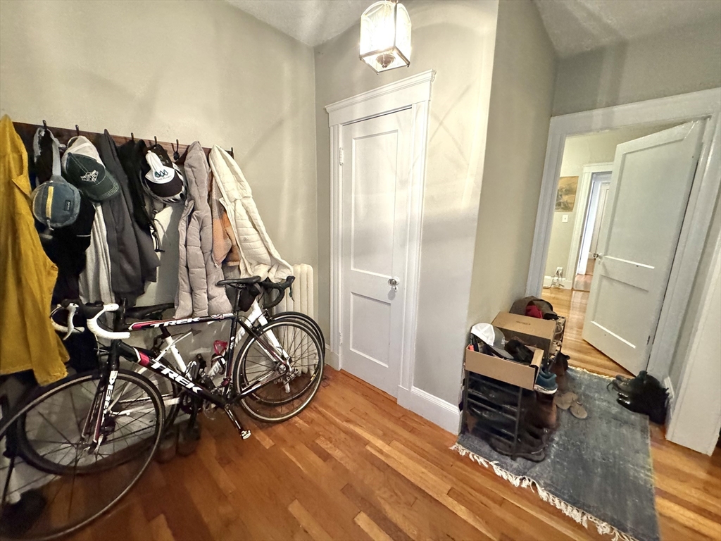 37 Keenan St # 1