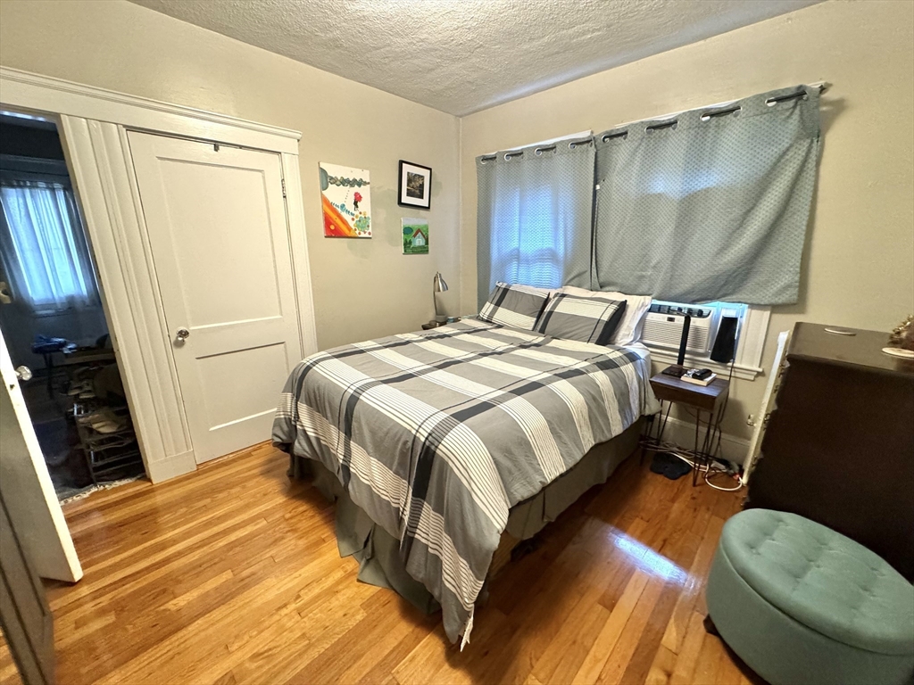 37 Keenan St # 1