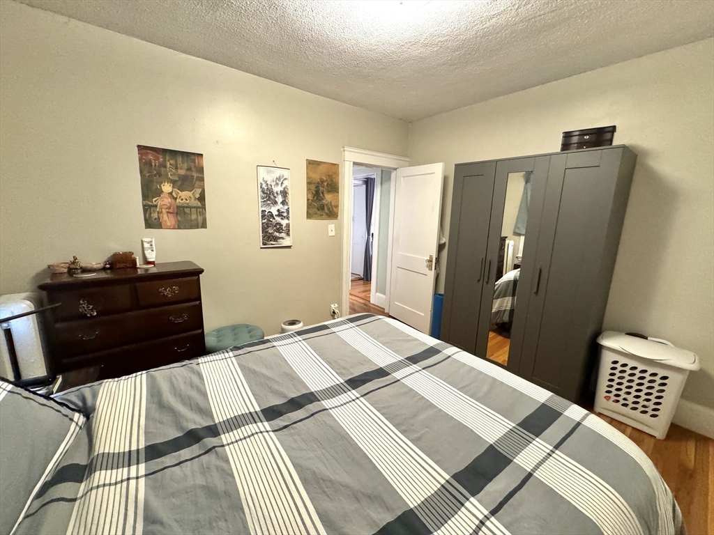 37 Keenan St # 1